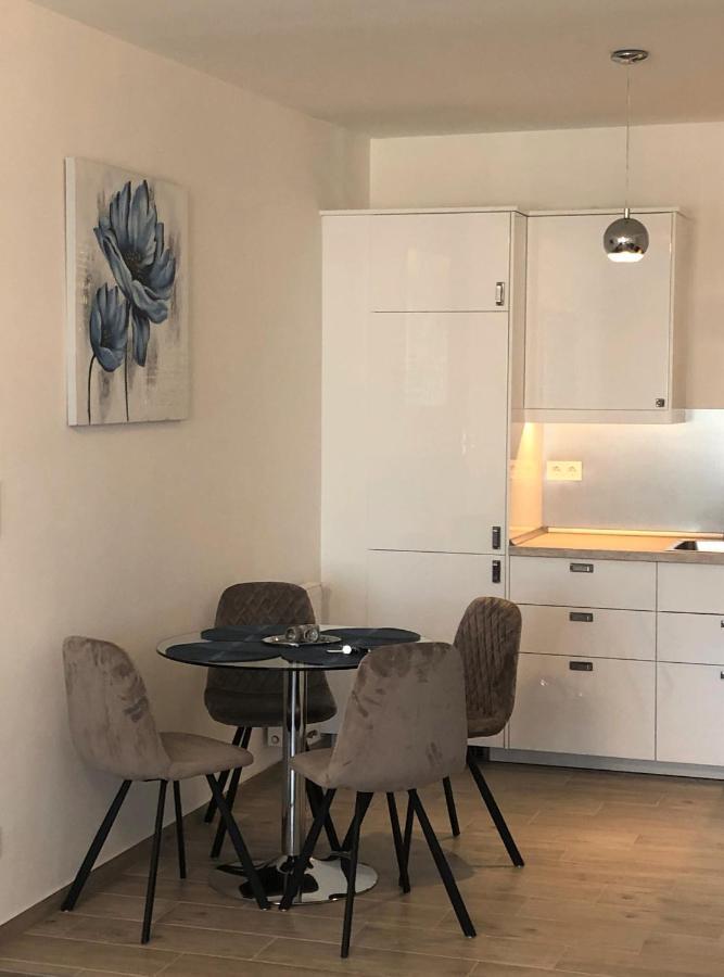 Glamour Apartman Ταπόλκα Εξωτερικό φωτογραφία